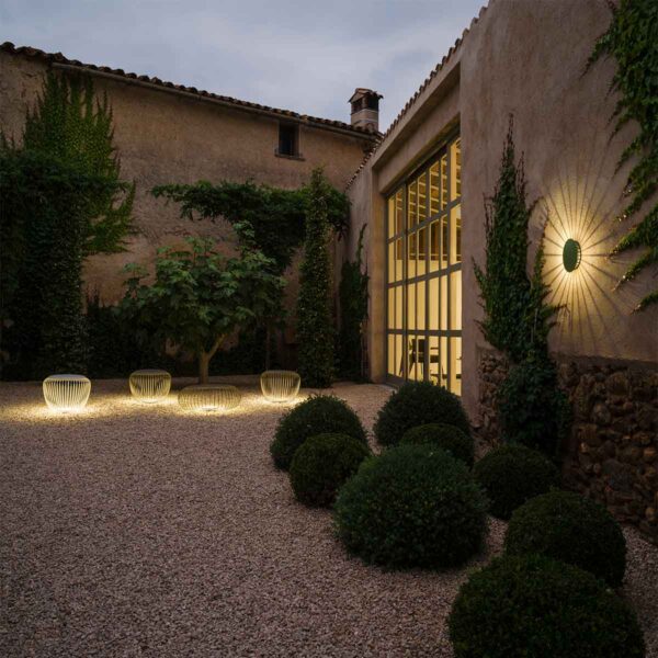 Meridiano-Wall-Lamp-6.jpg