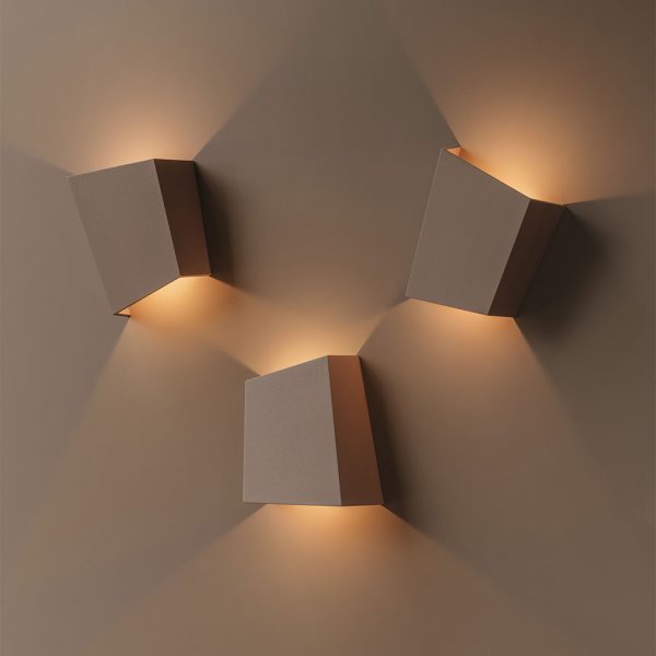 Break-Plus-Outdoor-Wall-Lamp-6