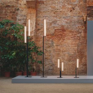 Class-Lamp-Post-3