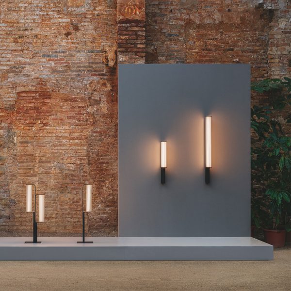 Class-Outdoor-Wall-Lamp-3