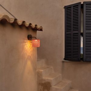Nans-Wall-Outdoor-7