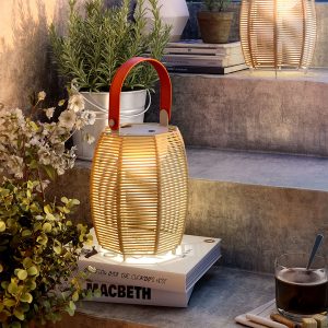Tanit-Portable-Lamp-4