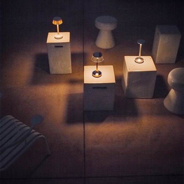 Bon-Jour-Portable-Lamp-10