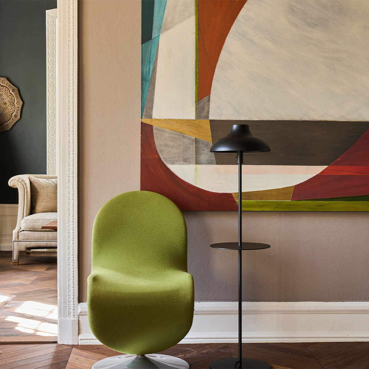 Bolero Floor Lamp W. Table - Image 3